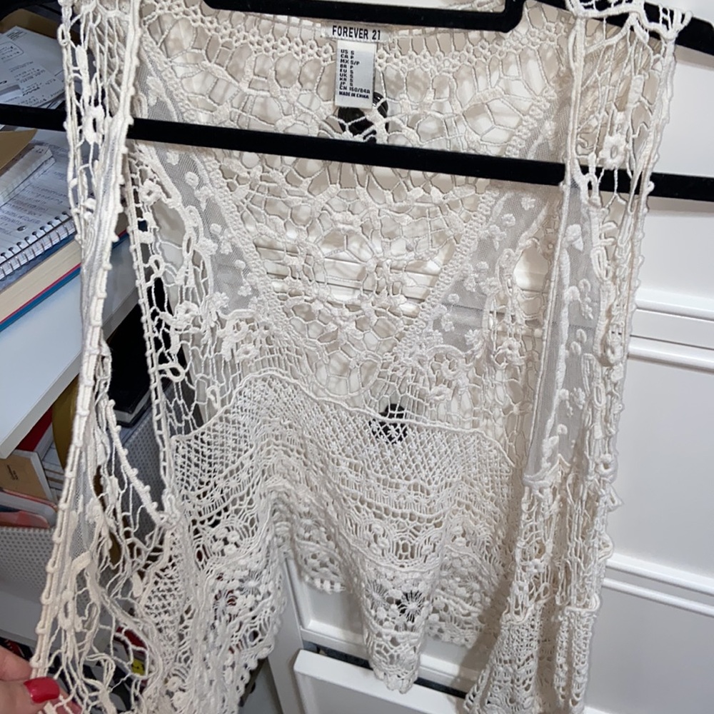 Women’s Lace Cardigan / Vest